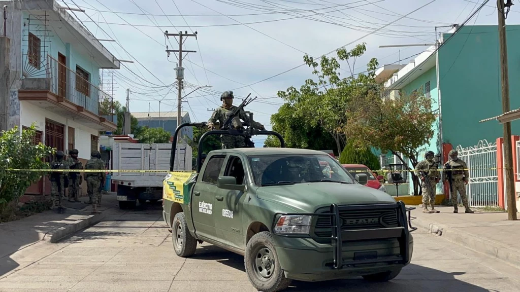 Ejecutan a hombre dentro de su domicilio en la colonia Los Huizaches, al sur de Culiacán