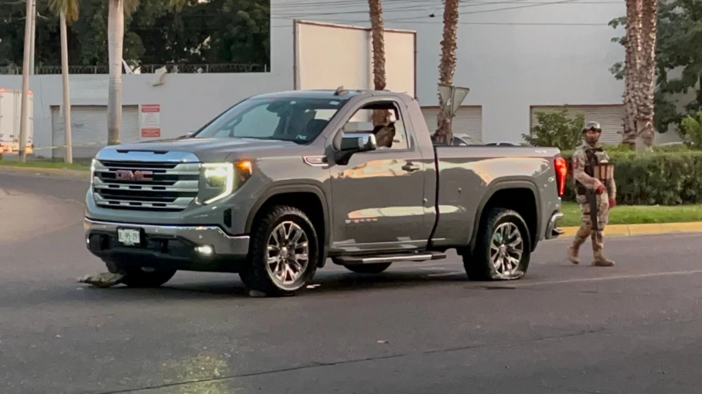 Dos hombres son ejecutados a balazos tras persecución en el sector Tres Ríos de Culiacán