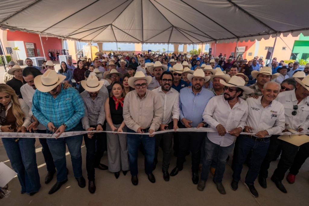 Anuncia Gobernador Rocha Moya que aumentará en 10 mdp más el presupuesto 2026 a la ganaderías