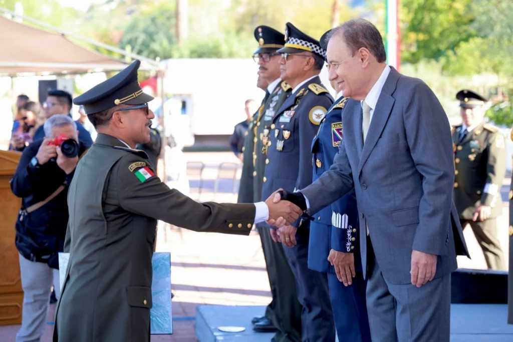 Gobernador Durazo reconoce el compromiso de las Fuerzas Armadas en Sonora