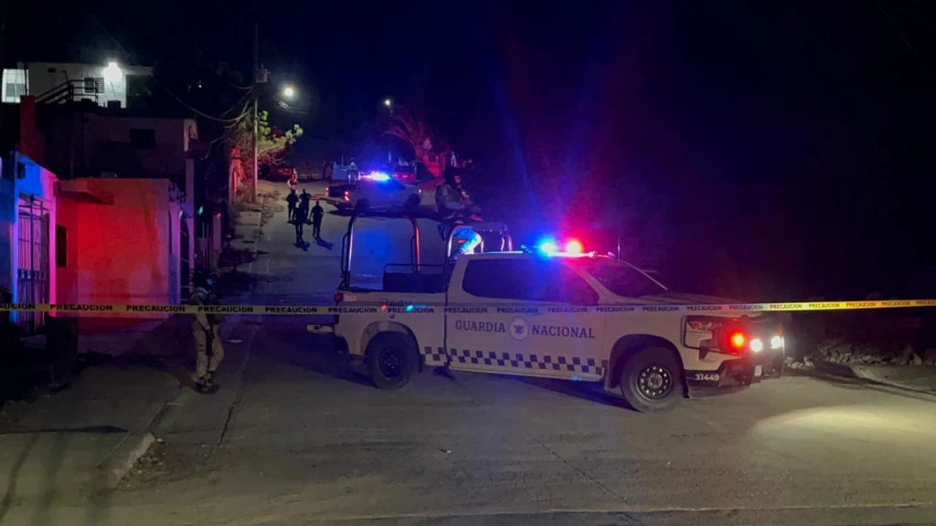 Carrocero es asesinado a balazos afuera de un taller en la colonia Buena Vista, en Culiacán