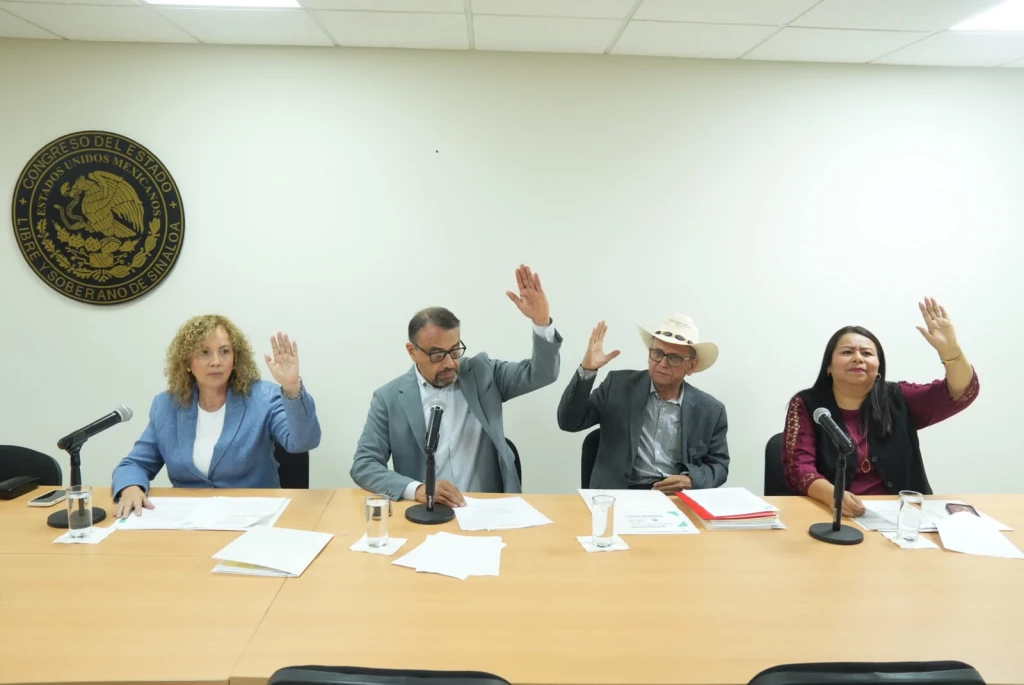 Aprueban en Comisiones dictamen para expedir la Ley de Filmaciones