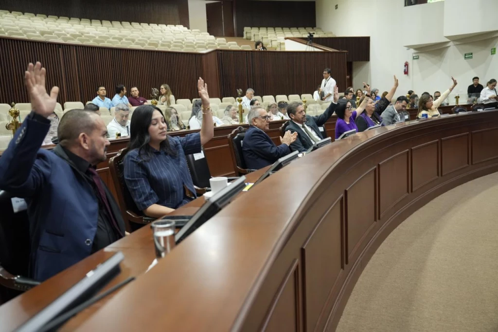 Congreso da primera lectura a dictamen que busca fortalecer la salud mental