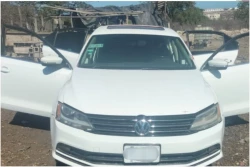Recuperan vehículo con reporte de robo en Mazatlán