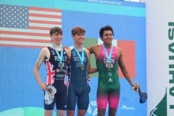 Dylan Campa se cuelga el bronce en la copa premium de triatlón en chile