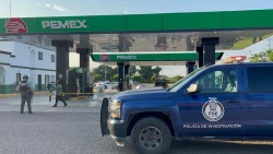 Grupo armado ataca a balazos una gasolinera en la salida norte de Culiacán