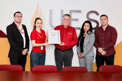 Infonavit distingue a la UES como “Empresa de diez” por segundo año consecutivo