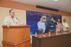 Encabeza el Rector Jesús Madueña reunión de trabajo con directivos de la Unidad Regional Sur para la planeación y certidumbre del ciclo escolar 2026-2027