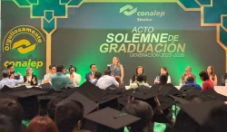 Se gradúan profesionales técnicos