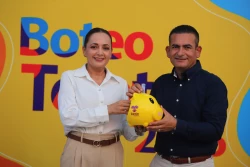 Presidenta de DIF Navolato pone en marcha el Boteo Teletón 2026